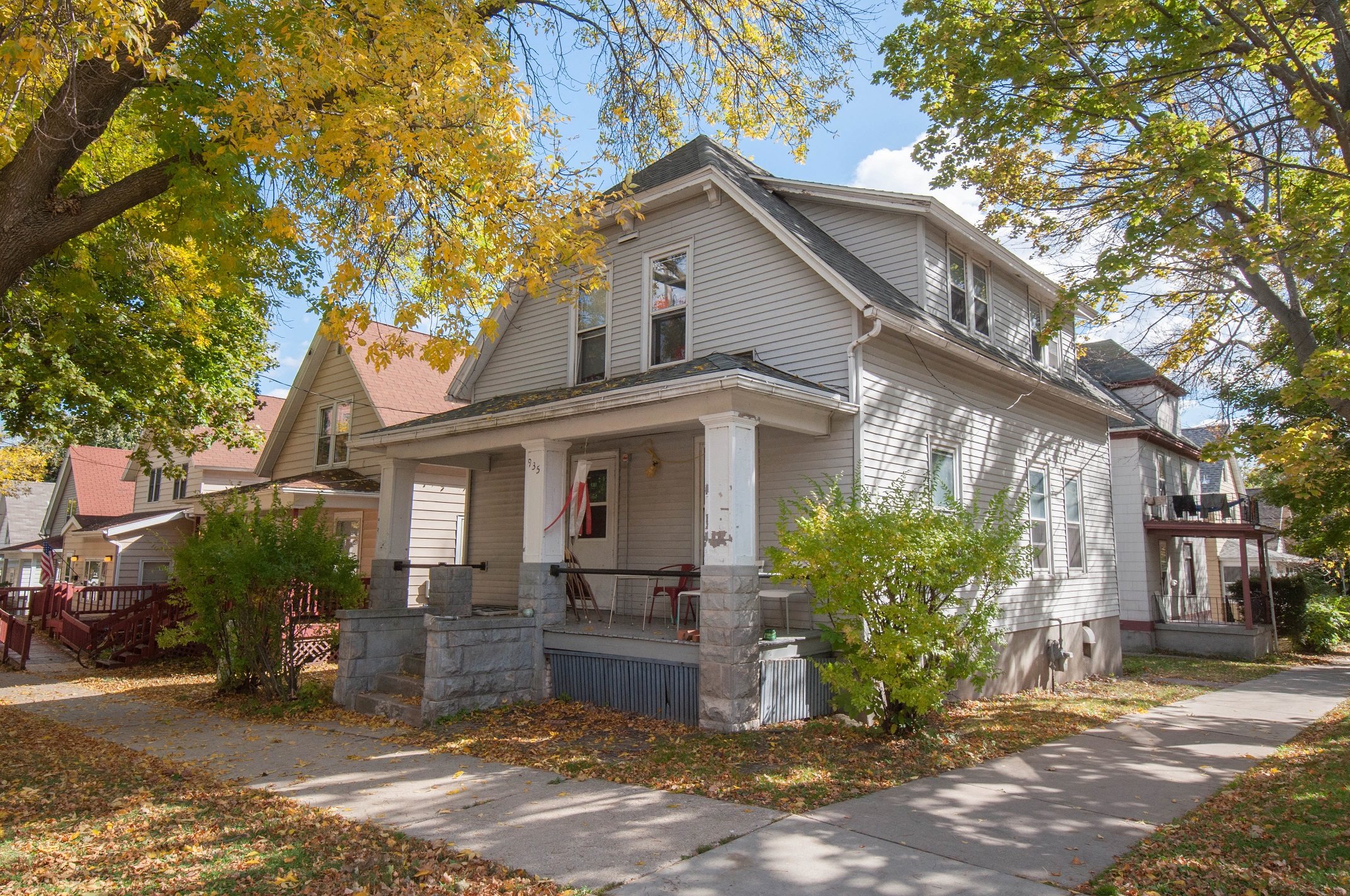 Photos and Video of Campus Area Houses in Madison, WI
